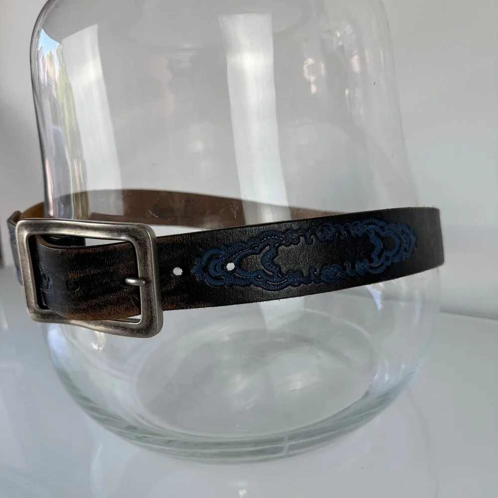 Leather Island Bill Lavin Belt Mens 36 Black Blue Embroidered Leather 3-LI8694
